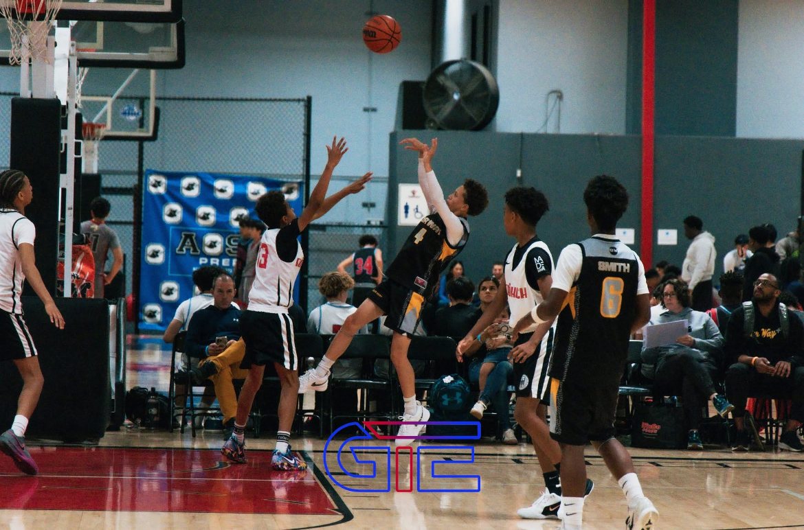OW player shooting a jump shot over a defender’s contest